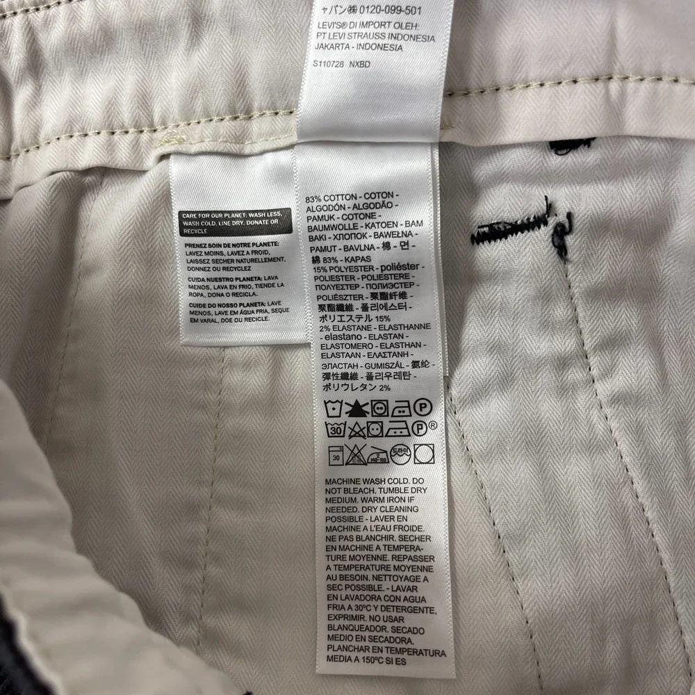 Levis Pants Mens 30x34 Black XX Chino Standard Taper Corduroy Pinwale Preppy NEW
